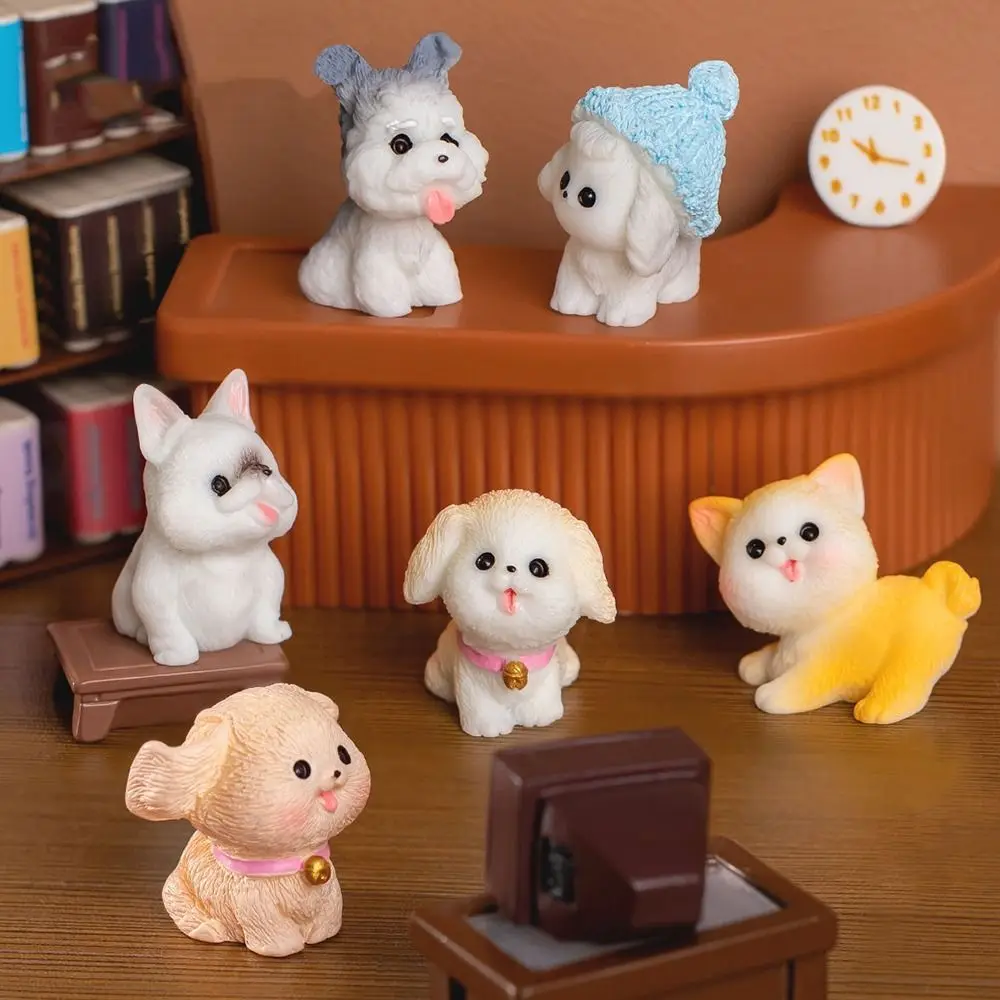 Миниатюрная фигурки собаки из канифоли
