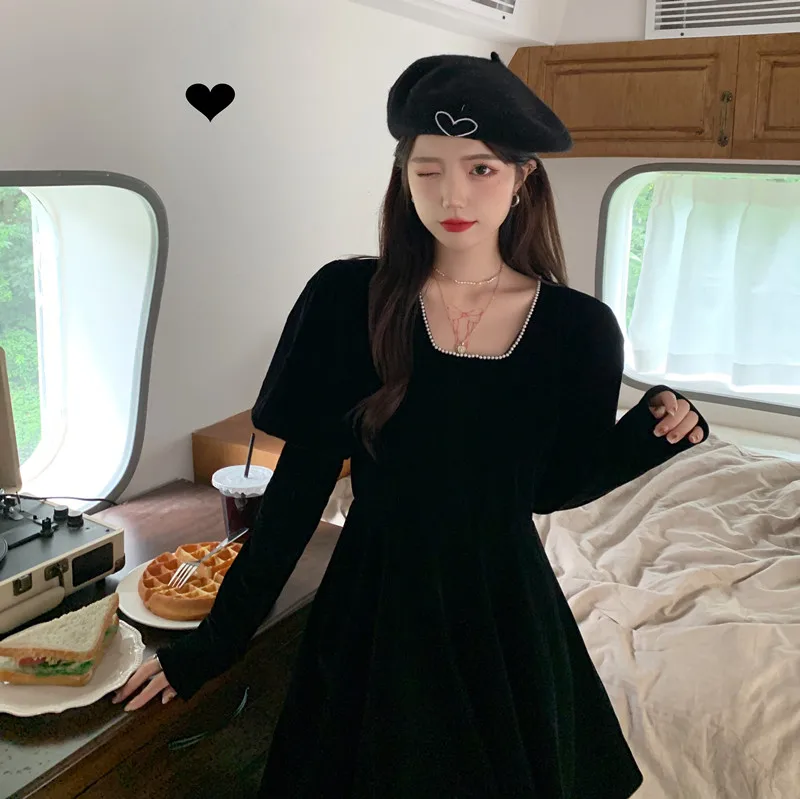 

Temperament Woman Dress Vintage Robe Square Collar Puff Sleeve Slim Velvet Vestidos Mujer Korean Elegant Black Dresses