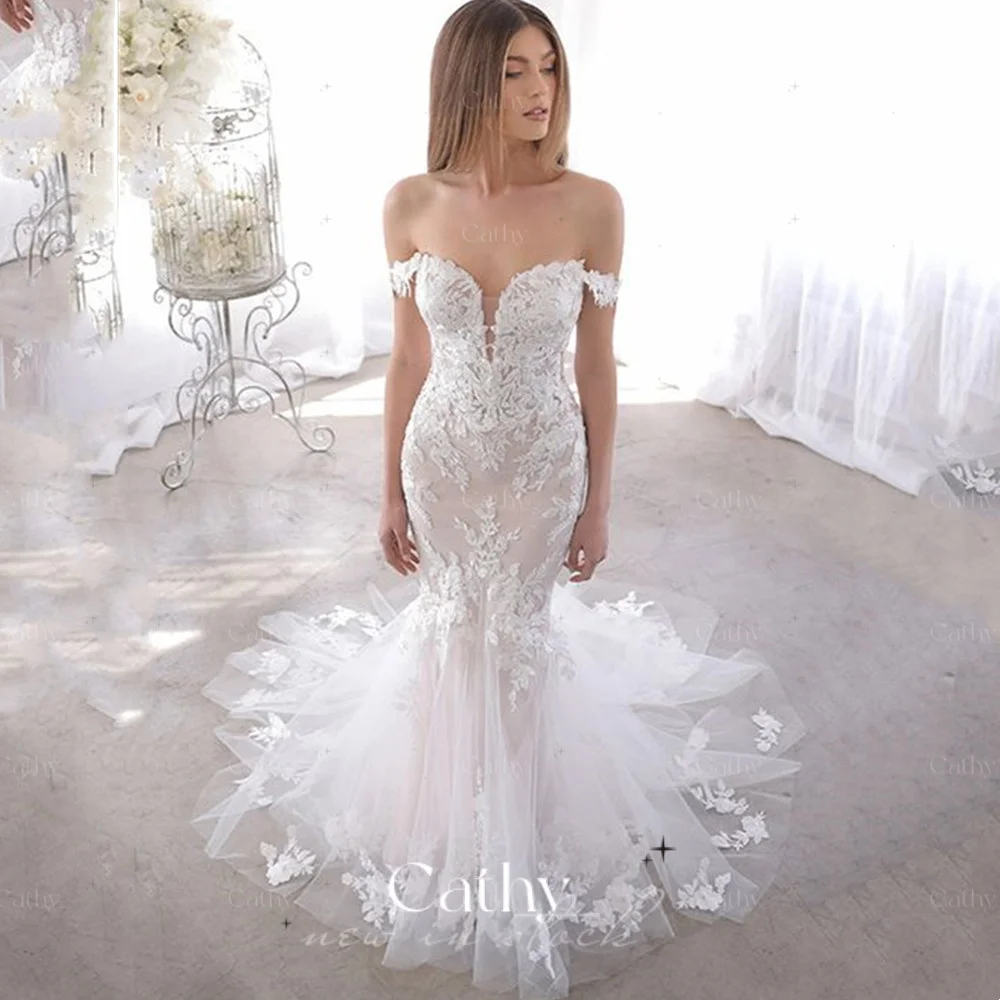 

Sexy Off The Shoulder Mermaid Bride Gown Tulle Sweep Train Wedding Dresses Lace Appliques Fishtail Wedding Gowns for Bride