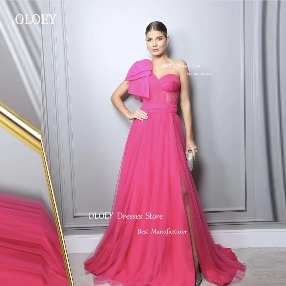 

Женское ТРАПЕЦИЕВИДНОЕ ПЛАТЬЕ на одно плечо, с бантом