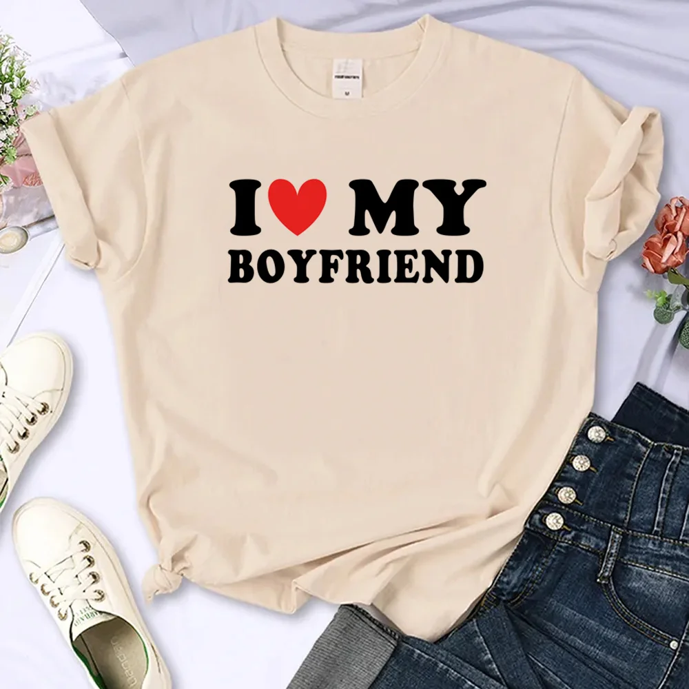 

Женская футболка с принтом «Я люблю моего парня»