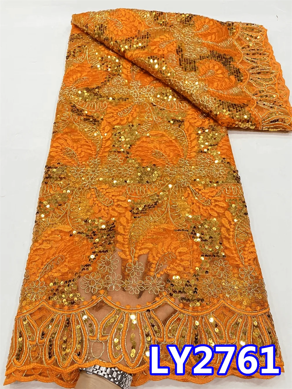 Рисунок 4 - Высококачественная искусственная ткань с блестками