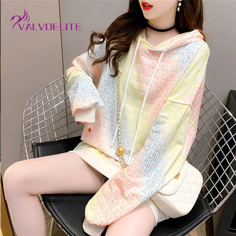 

2022 Spring and Autumn New Woman Fashion Hoodie Korean Version Loose Gradient Casual Design Sense Pullover Round Neck Top Coat