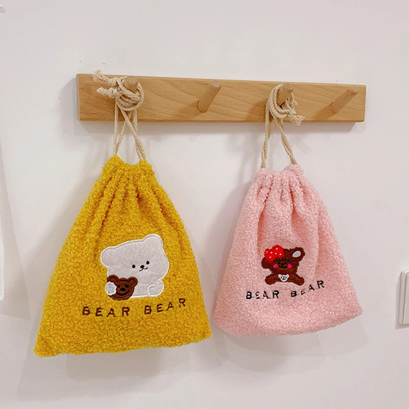

Flannel Soft Korea Ins Bear Dog Makeup Toilet String Bag Cute Home Storage Drawstring Bag Girls Travel Cosmetic Case Wash Pouch