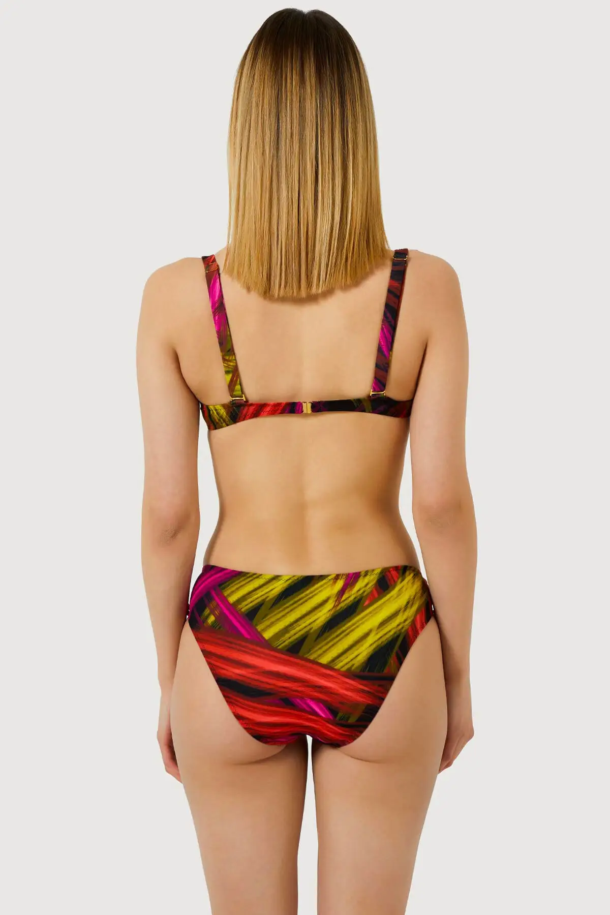 Рисунок 2 - Женские бикини Fuchsia Bikini Set