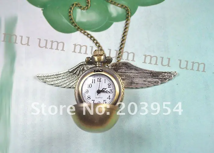 Drop Shipping Bronze 10pcs/lot Fly Ball Steel Wings Quartz Pocket Watches Mens Womens Necklace Vintage Toy Cosplay Clock