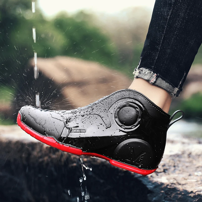 

2023 Men Rain Boots Outdoor Fishing Shoes Punk Ankle Rubber Boots Waterproof Strong Blocking Water Shoes Wellies Kitchen Shoes