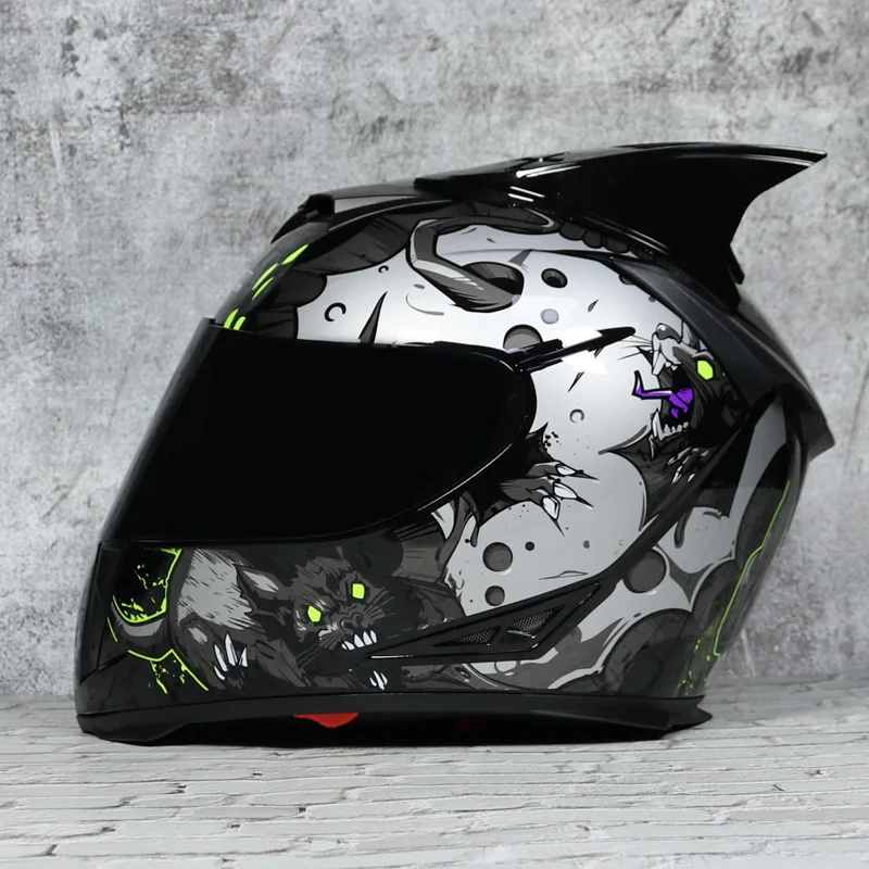 Suitable for motorcycle helmet full helmet double mirror anti fog motorcycle personality cool helmet enlarge
