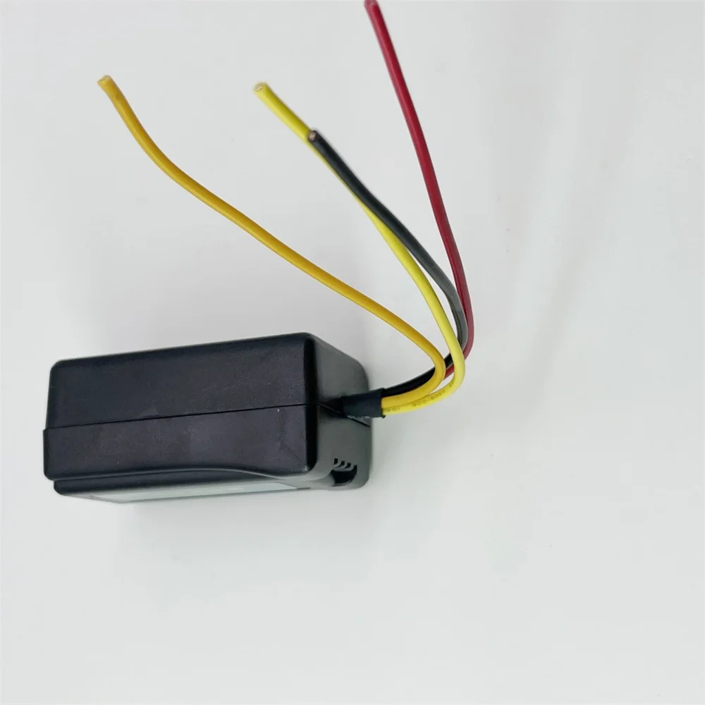 Автомобильные аудиовизуальные аксессуары усилитель мощности сабвуфер