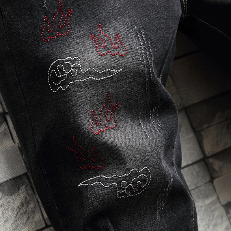 New Men's Denim Shorts Chinese Style Auspicious Yunlong Embroidery Men's Cotton Casual Slim Fit Straight Tube Jeans Shorts