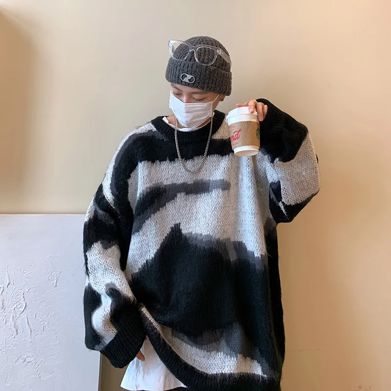 

Lazy wind gradually changing color tie-dyed sweater men's autumn and winter design feeling loose round neck sweater coat