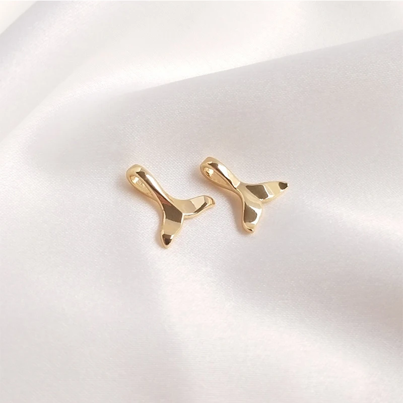 

14K Gold Plated Tiny Dolphin Charms Pendant for Diy Bracelet Necklace Jewelry Making Bulk