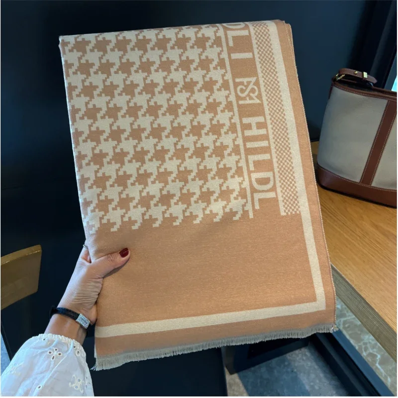 Роскошный брендовый зимний женский шарф