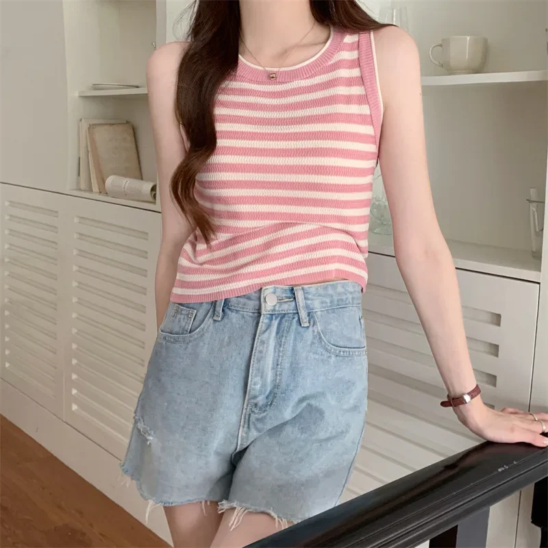 Новинка 2024 женская летняя полосатая вязаная майка укороченная верхняя одежда