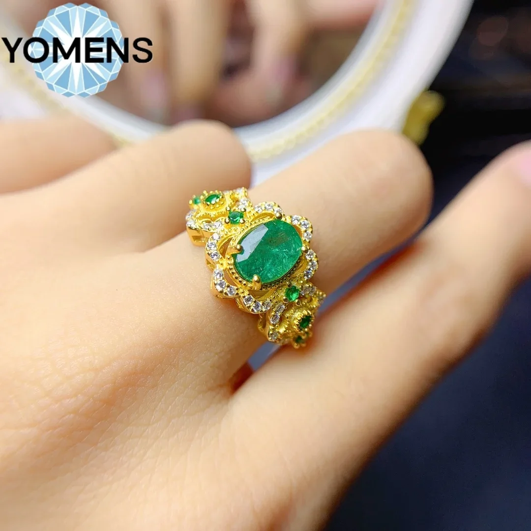 Оригинальное Серебряное Кольцо С Изумрудным Камнем. Элегантные Женские