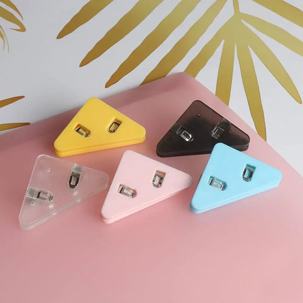 

1Pc Book Corner Clip 90 Degree Storage Clip Magazine Supplies Plastic Clip Office Books Protect Home Stationery Accessories S0Z7