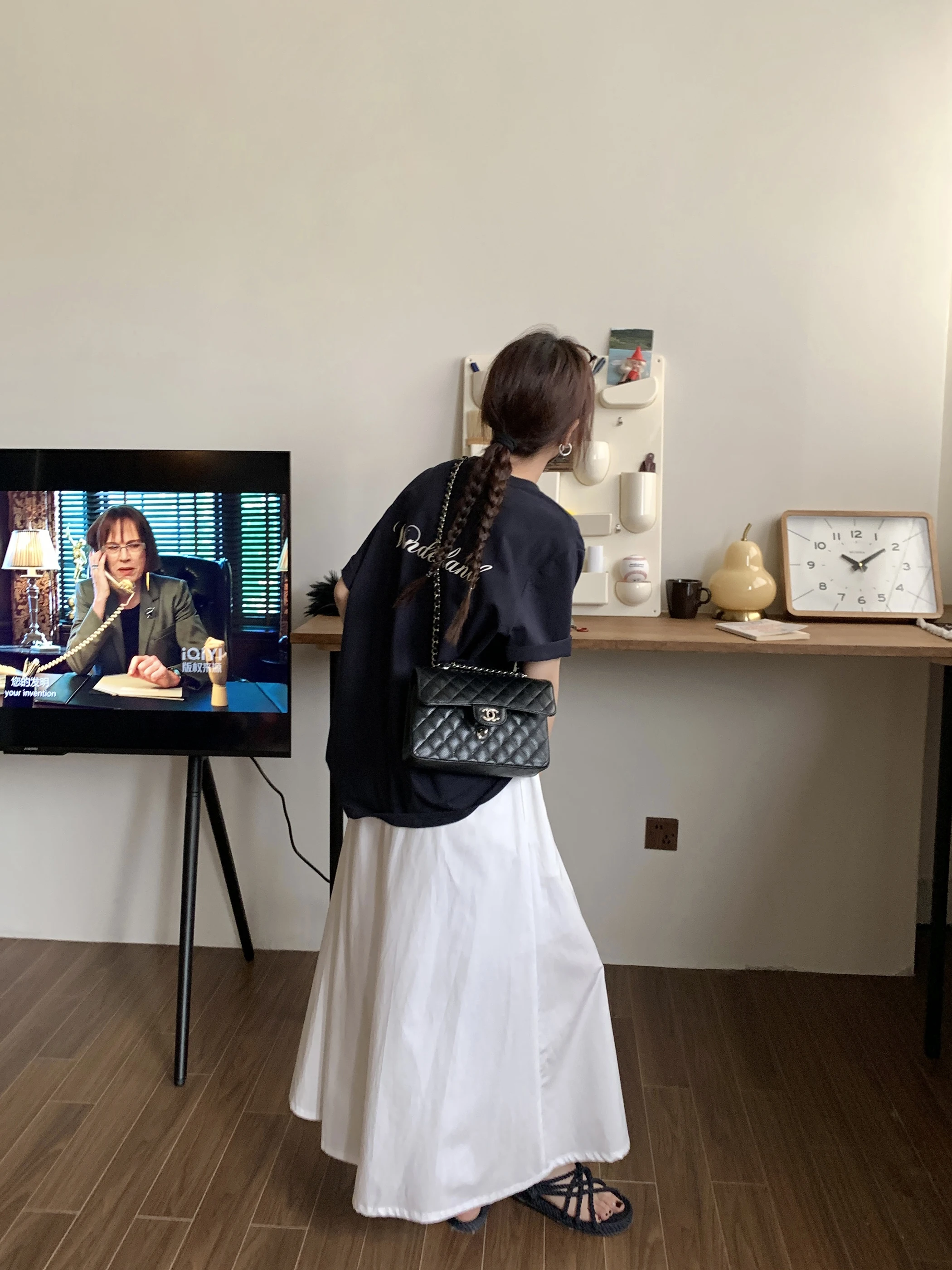 Nizondays новинка лета 2024 три цвета минималистичная свободная хлопковая футболка с