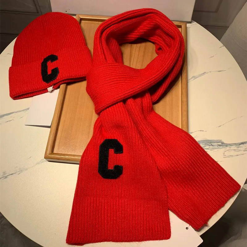 Зимняя теплая шапка шарф модный мужской и женский плюшевый вязаный головной убор