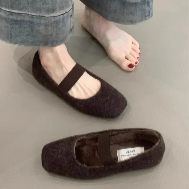 Слипоны с квадратным носком Мэри Джейн мелкая мягкая подошва новинка 2024 женская