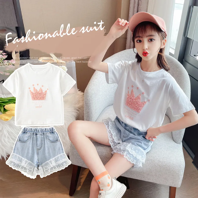 

Милая повседневная одежда для девочек, летние комплекты шорт, хлопковая футболка + короткие джинсы, наряды, штаны 2/3 для студенток, детский п...