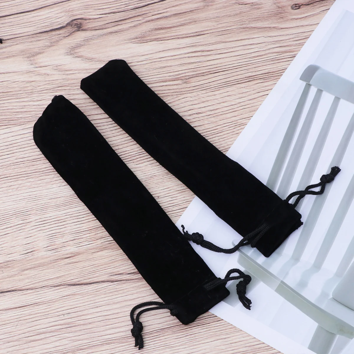 

Velvet Drawstring Pen Pouch Sleeve Holder Pen Case Gift Pencil Bag Black Velvet Beam Drawstring Bag