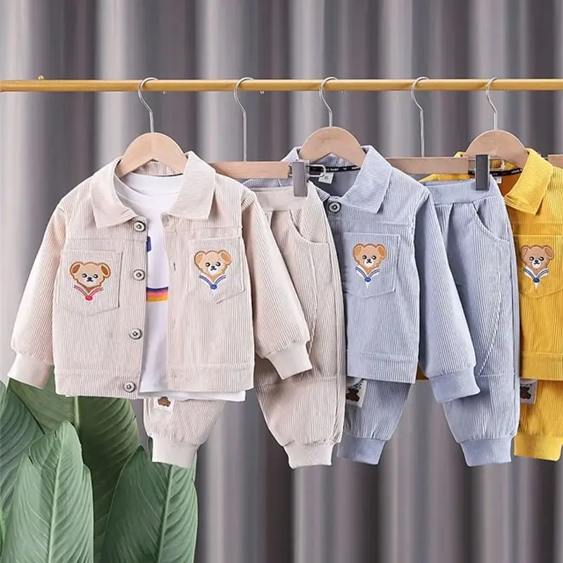 Детская спортивная одежда унисекс. Блузка из хлопка и полиэстера с отложным