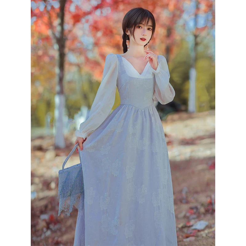 

Женское жаккардовое блестящее платье с V-образным вырезом