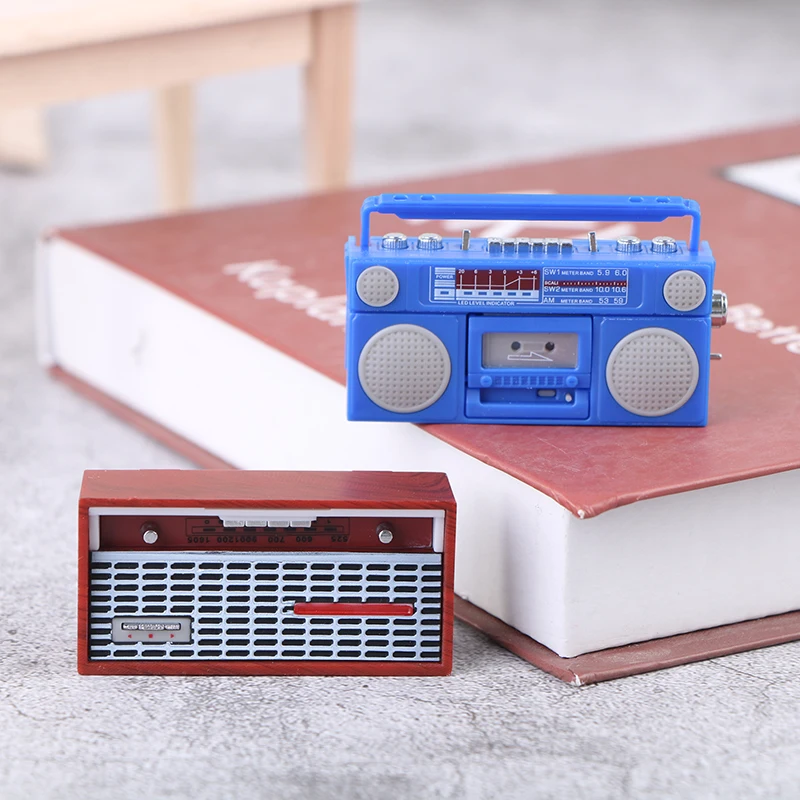 

1Pcs 1:12 Doll House Retro TV Remote Simulation Miniature Furniture Dollhouse Living Room Decoration Television