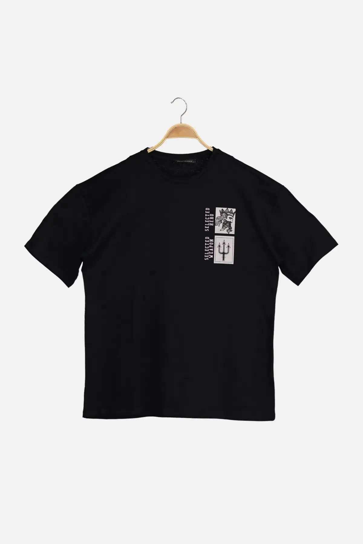 

Trendyol Male Wide Cut Bike Collar Short Sleeve Printed T-Shirt TMNSS21TS3559