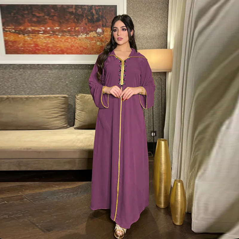 

Fashion new Muslim gown with diamond ribbon Abaya Dubai Morocco Women's national V-neck hooded long sleeve casual dress