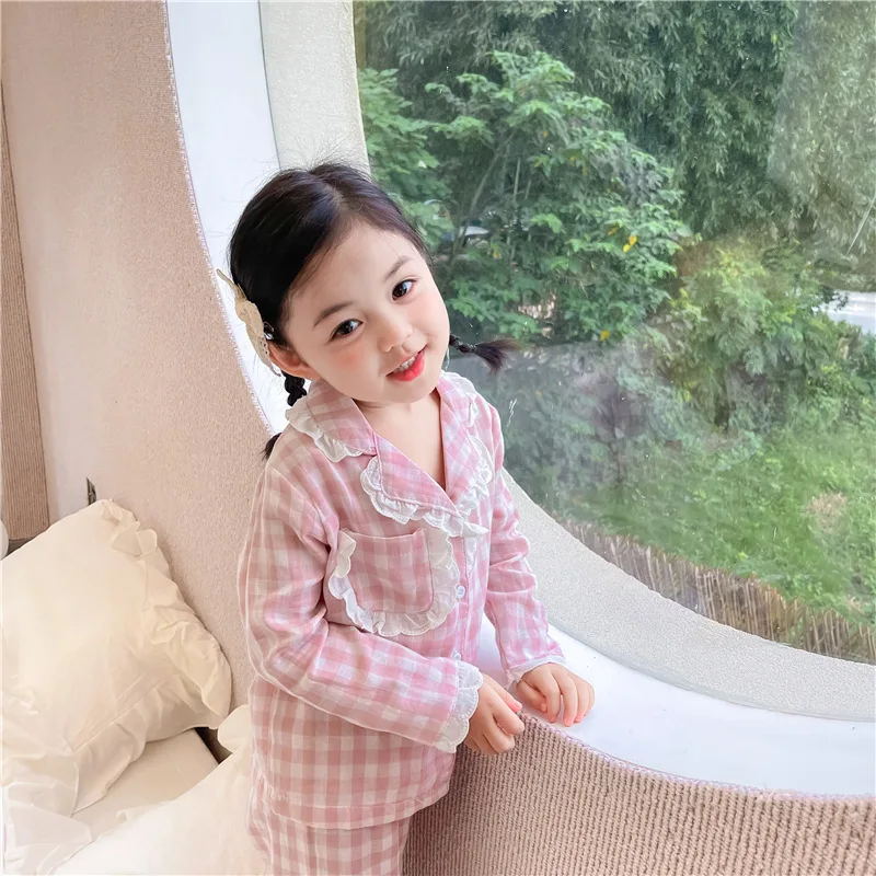 Детский клетчатый пижамный комплект