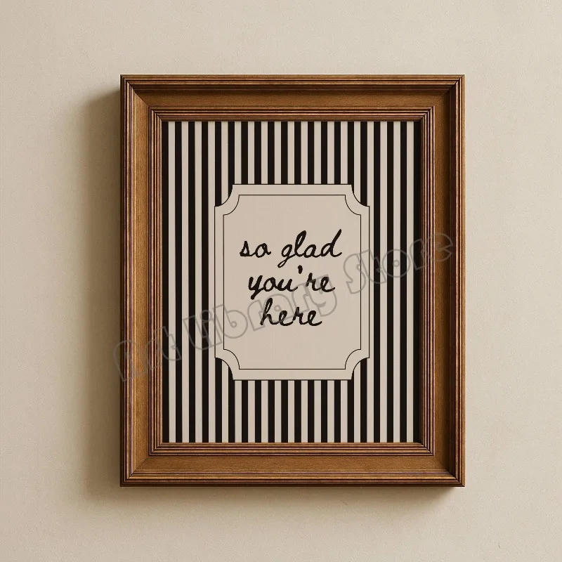 

Черный полосатый постер с цитатами для ванной комнаты