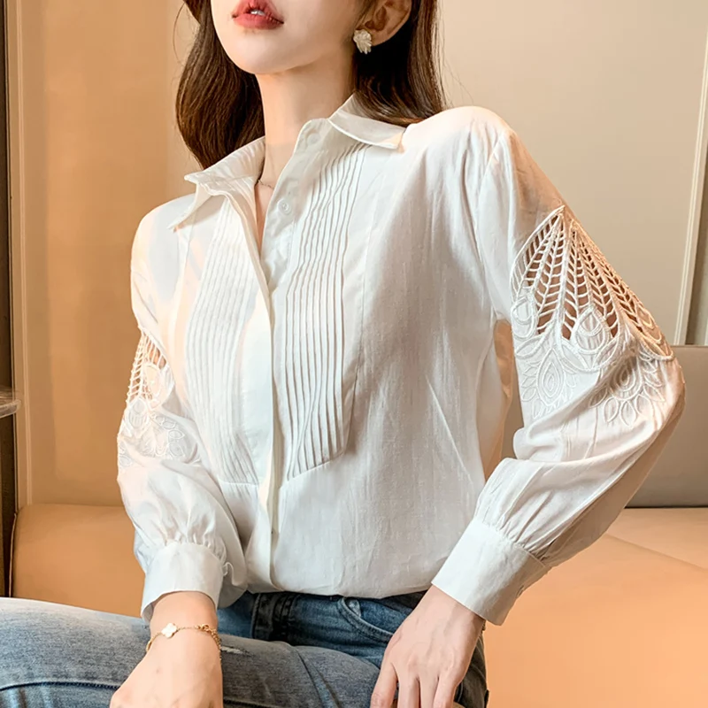 Блузка женская плиссированная с отложным воротником и длинным рукавом осень 2024