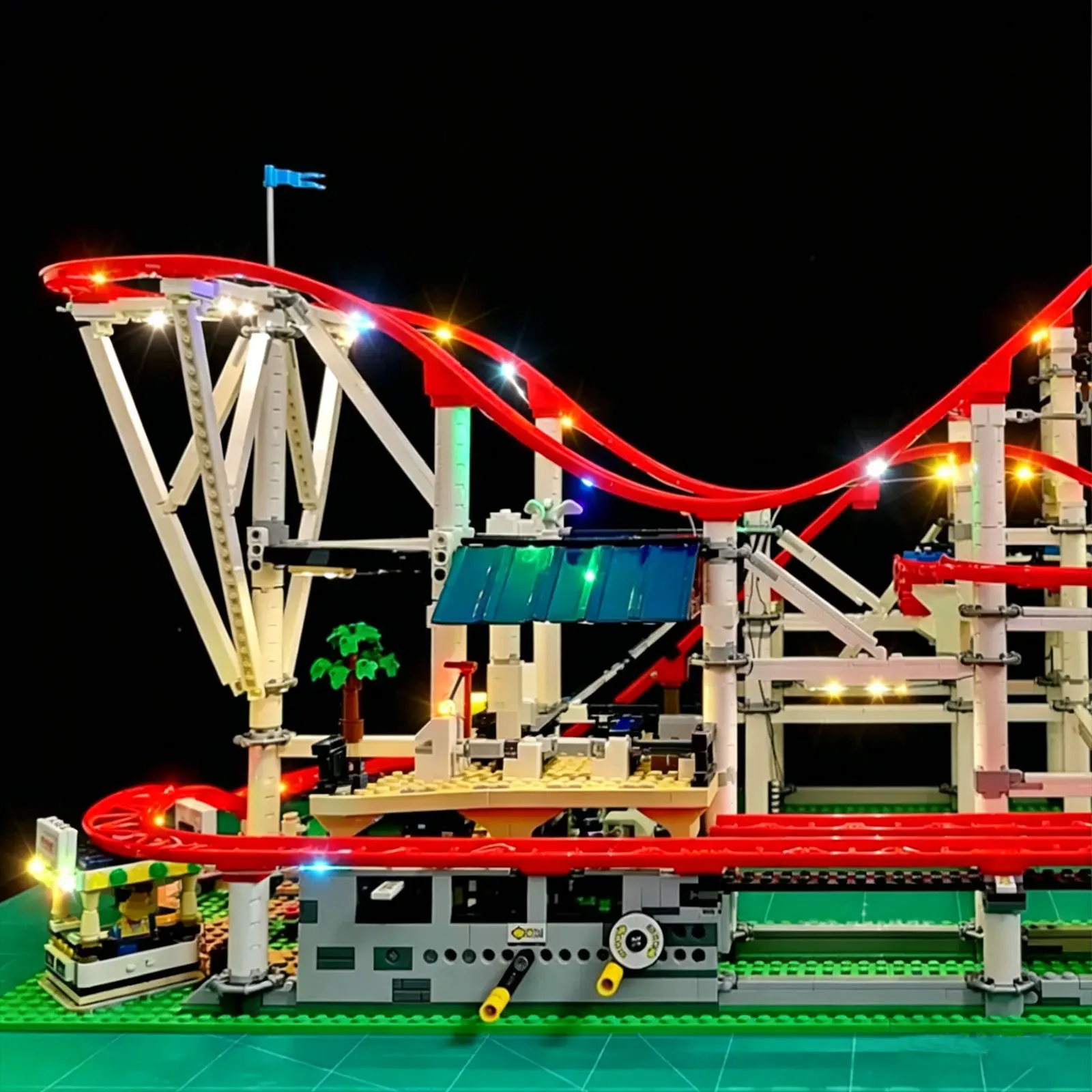 Фото Комплект светодиодного освещения LYBMTWF, совместимый с конструктором Lego 10261 «Американские горки» (модельные блоки в комплект не входят) №3