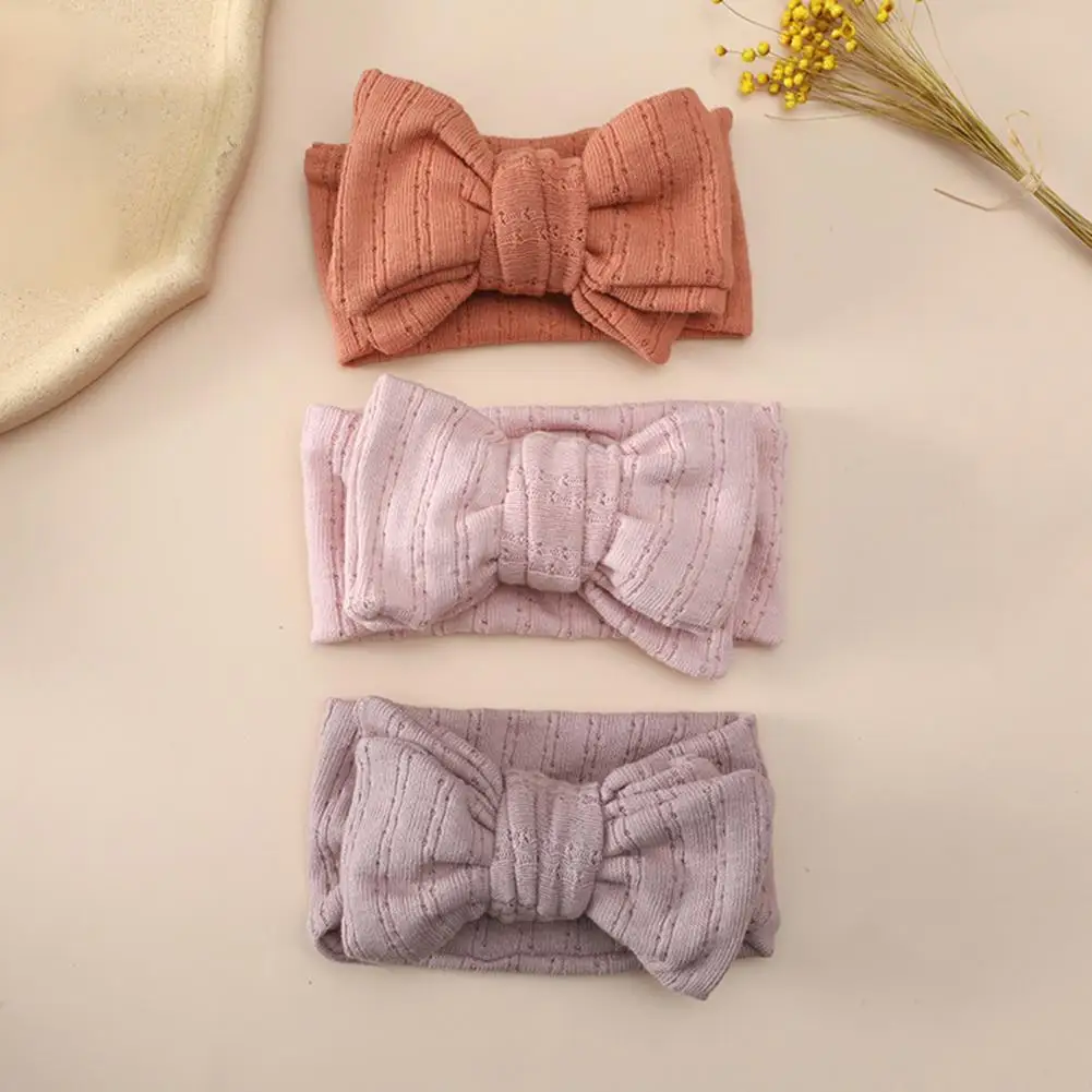 Рисунок 4 - Повязка на голову из хлопка с бантом