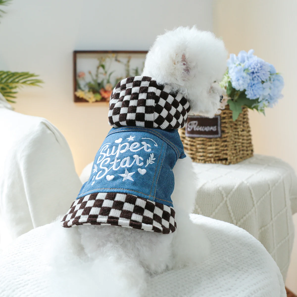 Одежда для домашних собак Весенне-осенняя коричнево-белая джинсовая шапка Kori со