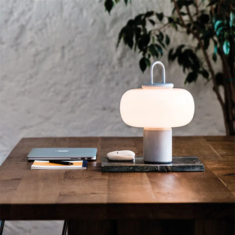 

GY Post-Modern Simple Desk Lamp Sales Department Designer Hotel Homestay Soft Study Glass Bedroom Decorative Table Lamp