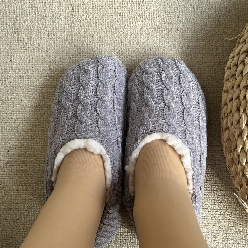 

Women House Slipper Winter Warm Soft Contton Plush Non Skid Grip Sole Indoor Home Fluffy Female Shoes Flat Leisure Fuzzy Slipper