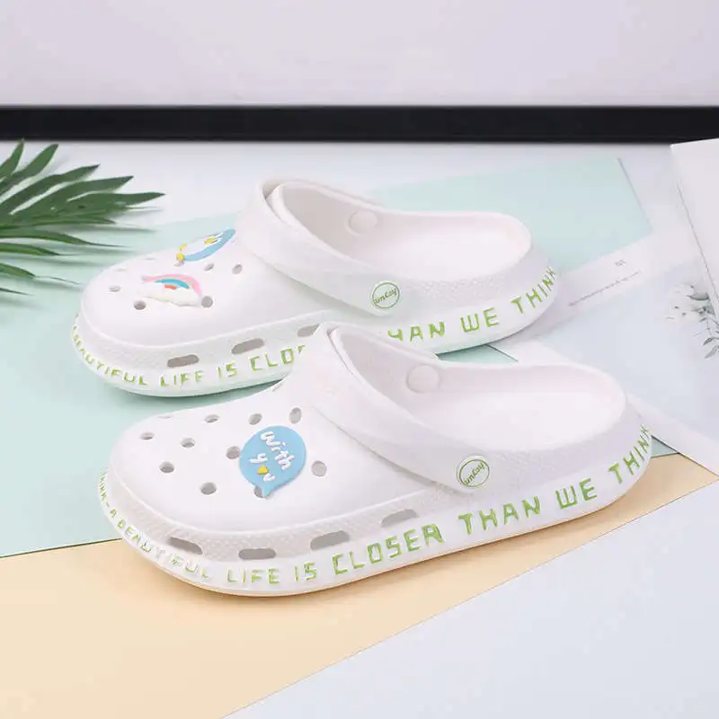 

Hot Deal Flats Shoes Women Famous Woman Sandals Light Weight Sandals For Women Cheussur Women Flip Flops Loafers Ladies Tennis