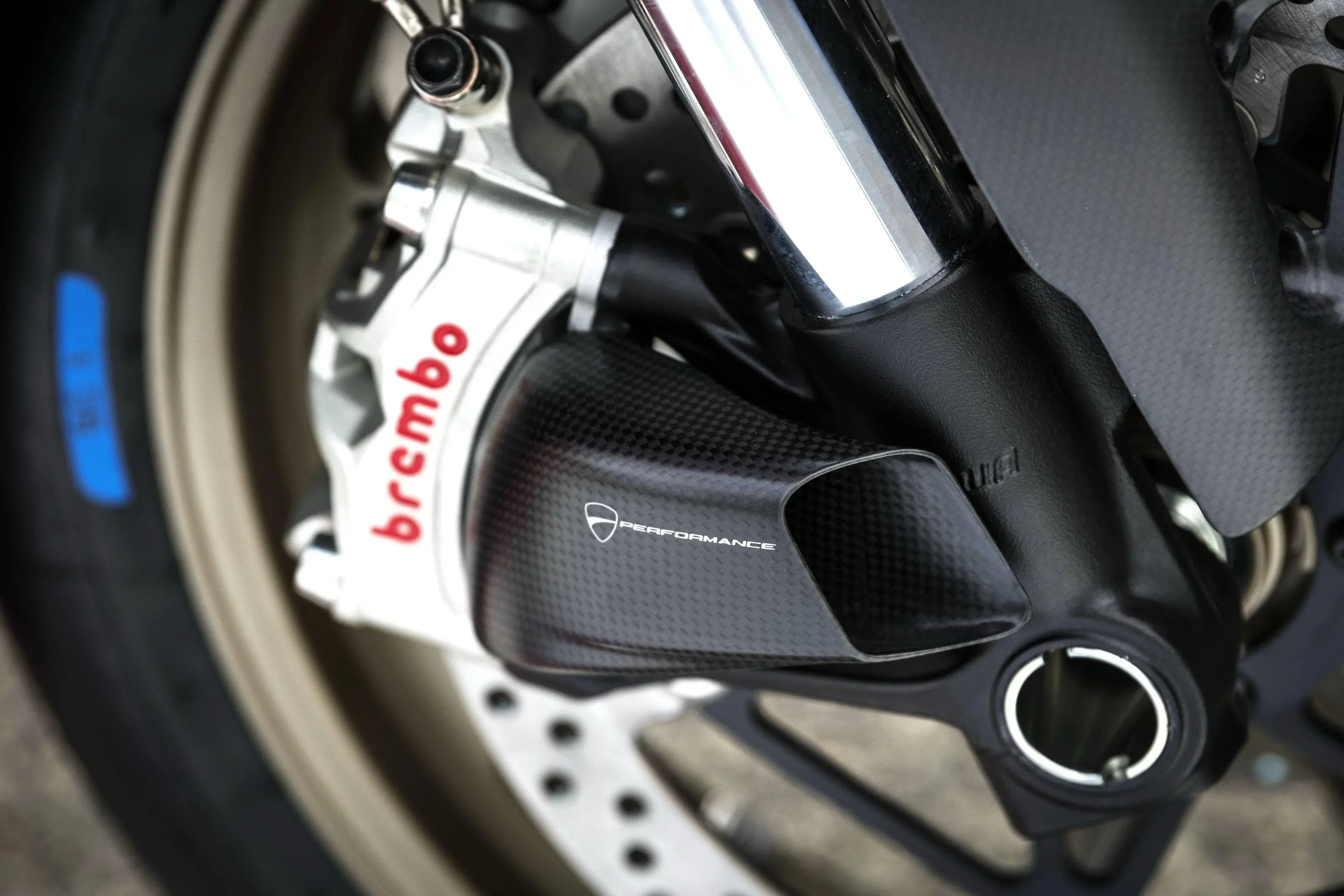 Для SUZUKI Hayabusa GSX1300R 2008-2023 100% углеродное волокно 108 мм передний суппорт мотоцикла