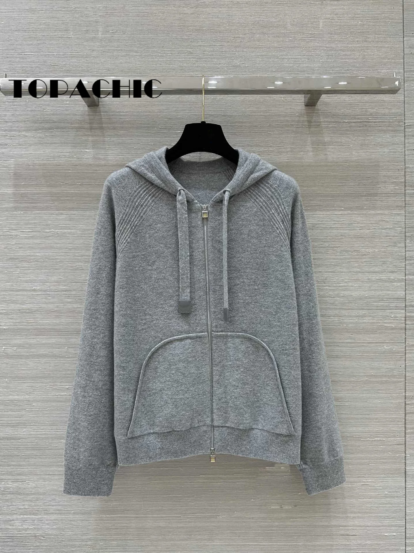 Женский жаккардовый кардиган TOPACHIC трикотажный на молнии с капюшоном и карманами