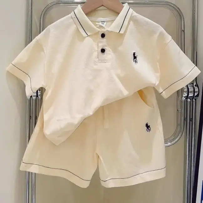 

Boys' Short-Sleeved Suit Lead Summer New Cute Small Children's Clothing Handsome Polo Shirt Shorts Two-Piece Suit