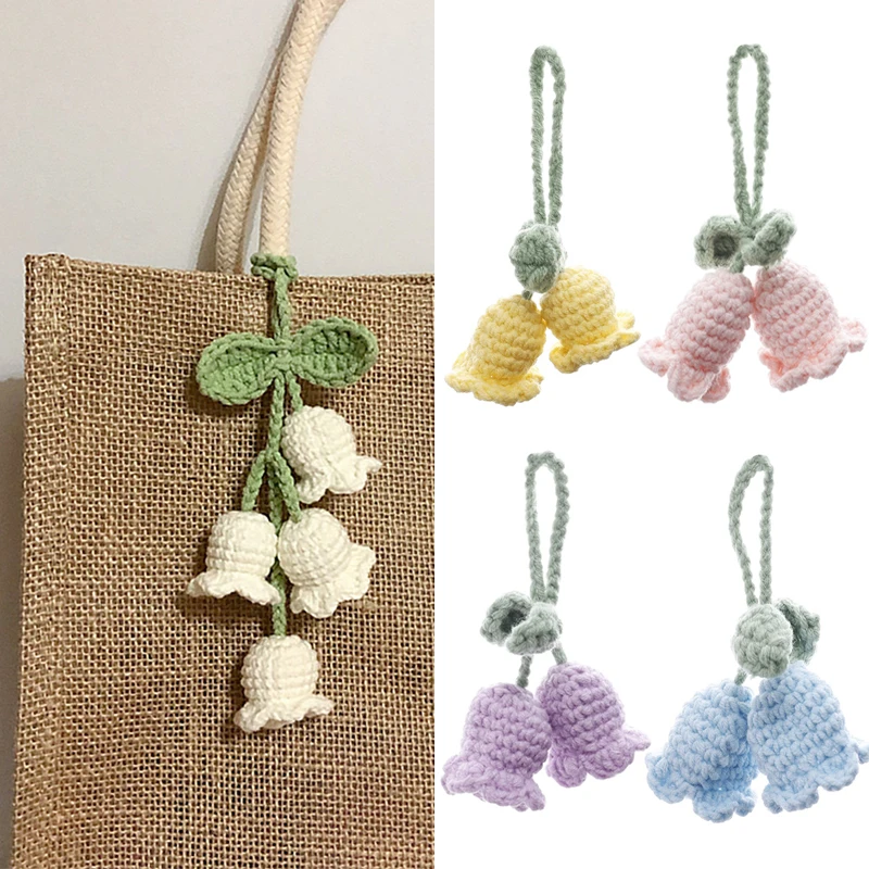 

Handmade Crochet Strawberry Hang Ornament for Handbag Decor Knitting Convallaria Majalis Key Pendant Home Table Decor Kids Gift