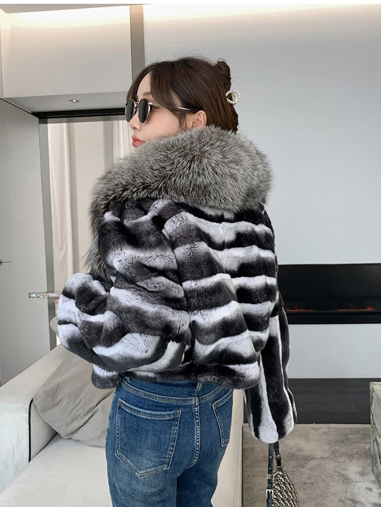 2023 New Women's Winter 100% Real Rex Rabbit Fur Natural Fur Coat With Chinchilla Color Hood Thickened Warm With Zipper Design