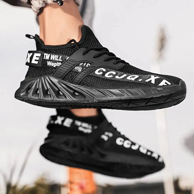 

Black Man Sneakers Trianers Sport Men Hardloop Schoenen Running Sneakers Air Sports Man Shoes Breath Tennis Platafiorma Bottine
