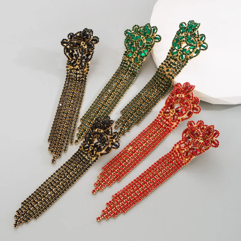 

New Exaggerated Earrings Women Set Tassels Long Claw Chain Fashion Temperament Earrings Multi-layer Butterfly Earrings