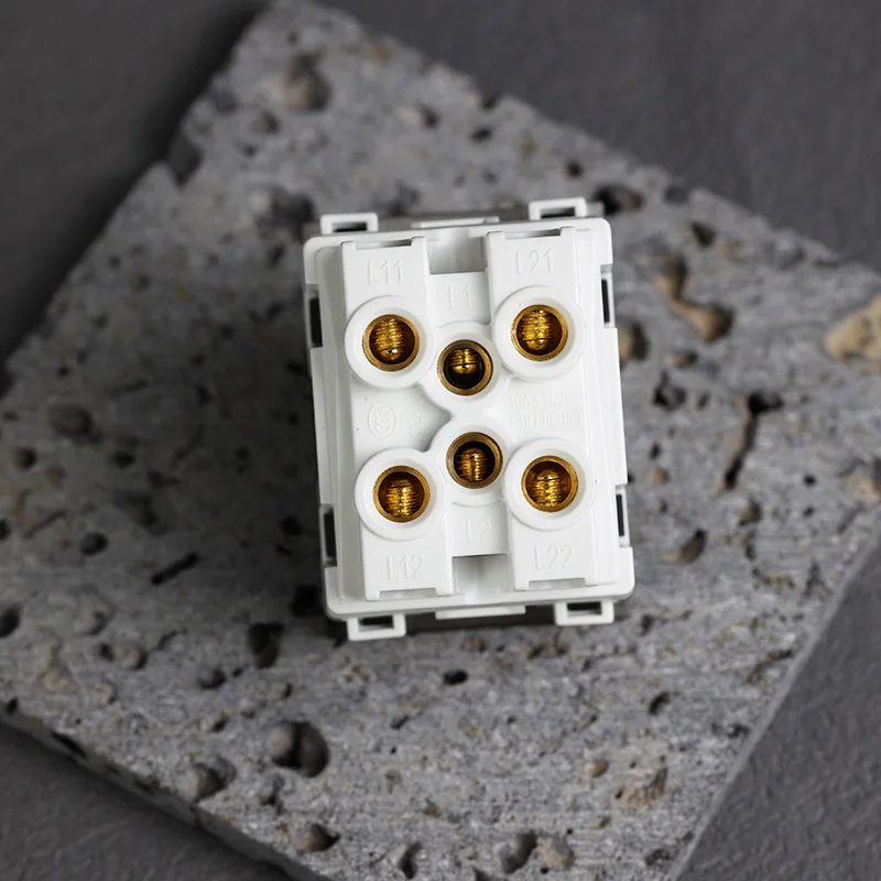 YINKA закаленное стекло настенный переключатель для фортепиано 1gang Muilyway/2-канальный