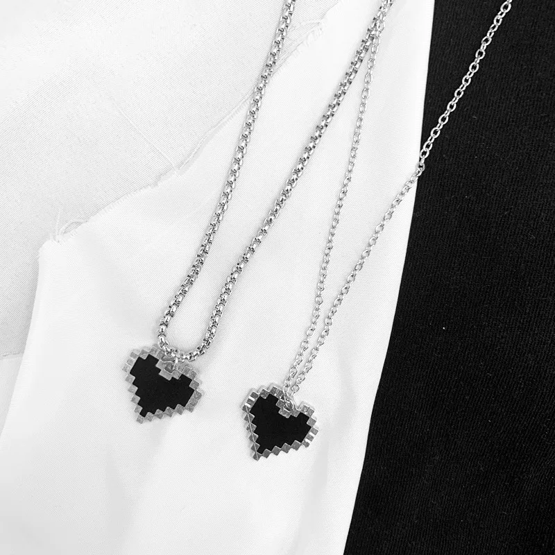 

Black Mosaic Love Pixel Peach Hollow Heart Double Layer Necklace Punk Harajuku Style Fashion Asymmetry Women's Jewelry