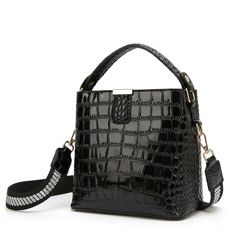 

New Women's BagSummer Patent Leather Women's BagCrocodile Pattern HandbagOne Shoulder Crossbody Fashion Bucket Women's Bag