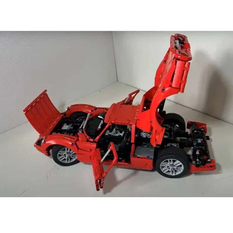 Фото Новый гоночный автомобиль 250LM 42143, совместимый с MOC- 146842   Спортивный автомобиль, 2067 шт., собранный строительный блок, игрушечная модель, сделай сам, детский подарок, подарок №2